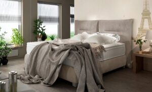 Bett in Farbe cream