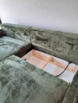 glossy-ecksofa-ansicht-von-vorne